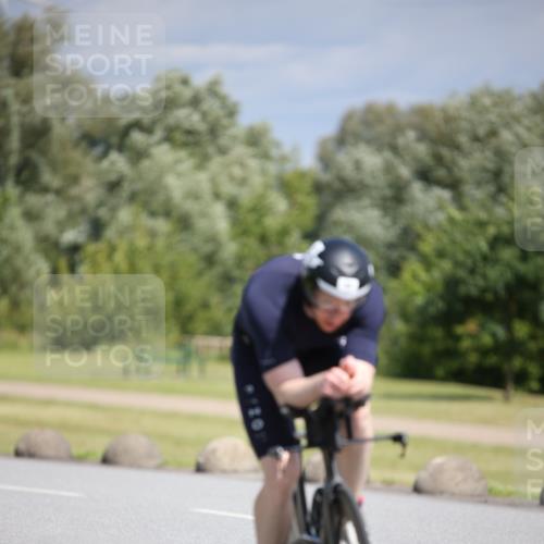 16.06.2024 - 26. Vierlanden-Triathlon Jannik Wohlers http://msf.ph/oto/6294232 16.06.2024 11:36:55 Radfahren 42, 56, 114, 152, 158, 287 meine-sportfotos.de
