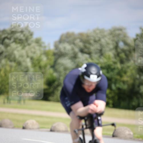 16.06.2024 - 26. Vierlanden-Triathlon Jannik Wohlers http://msf.ph/oto/6294252 16.06.2024 11:36:55 Radfahren 42, 56, 114, 152, 158, 287 meine-sportfotos.de