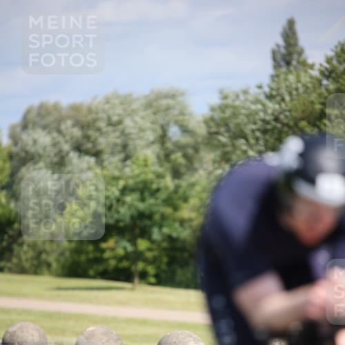 16.06.2024 - 26. Vierlanden-Triathlon Jannik Wohlers http://msf.ph/oto/6294307 16.06.2024 11:36:56 Radfahren 42, 114, 152, 158, 287 meine-sportfotos.de