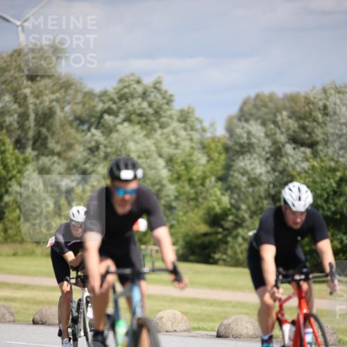 16.06.2024 - 26. Vierlanden-Triathlon Jannik Wohlers http://msf.ph/oto/6294436 16.06.2024 11:36:58 Radfahren 40, 42, 113, 131, 152, 158, 173, 250 meine-sportfotos.de