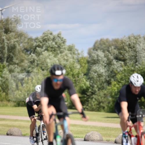 16.06.2024 - 26. Vierlanden-Triathlon Jannik Wohlers http://msf.ph/oto/6294451 16.06.2024 11:36:59 Radfahren 40, 42, 113, 131, 152, 158, 173, 250, 262 meine-sportfotos.de