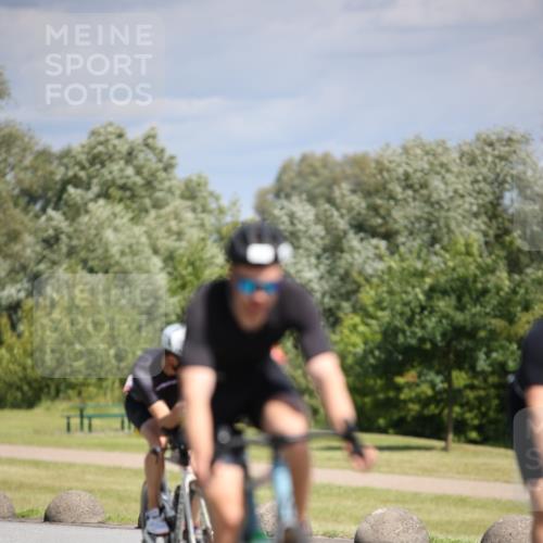 16.06.2024 - 26. Vierlanden-Triathlon Jannik Wohlers http://msf.ph/oto/6294469 16.06.2024 11:36:59 Radfahren 40, 42, 113, 131, 152, 158, 173, 250, 262 meine-sportfotos.de