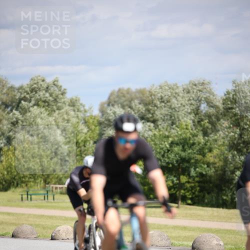 16.06.2024 - 26. Vierlanden-Triathlon Jannik Wohlers http://msf.ph/oto/6294479 16.06.2024 11:36:59 Radfahren 40, 42, 113, 131, 152, 158, 173, 250, 262 meine-sportfotos.de