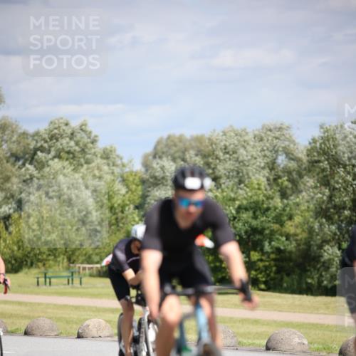 16.06.2024 - 26. Vierlanden-Triathlon Jannik Wohlers http://msf.ph/oto/6294481 16.06.2024 11:36:59 Radfahren 40, 42, 113, 131, 152, 158, 173, 250, 262 meine-sportfotos.de