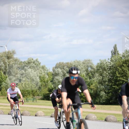 16.06.2024 - 26. Vierlanden-Triathlon Jannik Wohlers http://msf.ph/oto/6294490 16.06.2024 11:36:59 Radfahren 40, 42, 113, 131, 152, 158, 173, 250, 262 meine-sportfotos.de