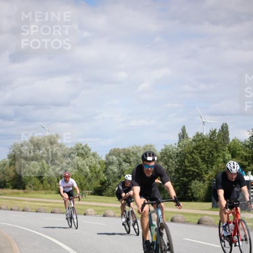 16.06.2024 - 26. Vierlanden-Triathlon Jannik Wohlers http://msf.ph/oto/6294501 16.06.2024 11:36:59 Radfahren 40, 42, 113, 131, 152, 158, 173, 250, 262 meine-sportfotos.de