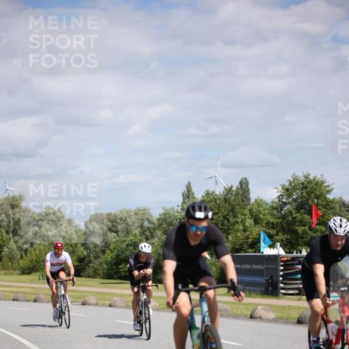 16.06.2024 - 26. Vierlanden-Triathlon Jannik Wohlers http://msf.ph/oto/6294589 16.06.2024 11:37:00 Radfahren 40, 42, 113, 131, 152, 173, 250, 262 meine-sportfotos.de