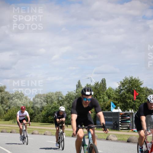 16.06.2024 - 26. Vierlanden-Triathlon Jannik Wohlers http://msf.ph/oto/6294591 16.06.2024 11:37:00 Radfahren 40, 42, 113, 131, 152, 173, 250, 262 meine-sportfotos.de
