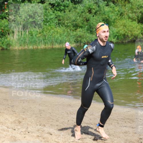 16.06.2024 - 26. Vierlanden-Triathlon Strokosch-Dieckow http://msf.ph/oto/6294599 16.06.2024 09:38:57 Schwimmen 26, 30, 26, 30 meine-sportfotos.de