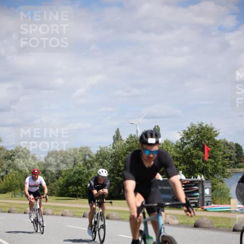 16.06.2024 - 26. Vierlanden-Triathlon Jannik Wohlers http://msf.ph/oto/6294887 16.06.2024 11:37:00 Radfahren 40, 42, 113, 131, 152, 173, 250, 262 meine-sportfotos.de