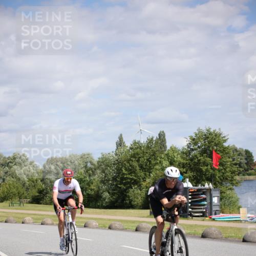 16.06.2024 - 26. Vierlanden-Triathlon Jannik Wohlers http://msf.ph/oto/6294925 16.06.2024 11:37:01 Radfahren 40, 42, 113, 131, 173, 231, 250, 262 meine-sportfotos.de