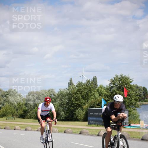 16.06.2024 - 26. Vierlanden-Triathlon Jannik Wohlers http://msf.ph/oto/6294937 16.06.2024 11:37:01 Radfahren 40, 42, 113, 131, 173, 231, 250, 262 meine-sportfotos.de