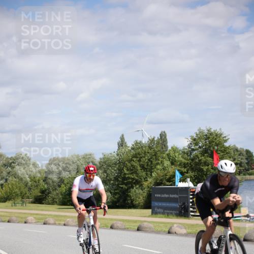 16.06.2024 - 26. Vierlanden-Triathlon Jannik Wohlers http://msf.ph/oto/6294943 16.06.2024 11:37:01 Radfahren 40, 42, 113, 131, 173, 231, 250, 262 meine-sportfotos.de