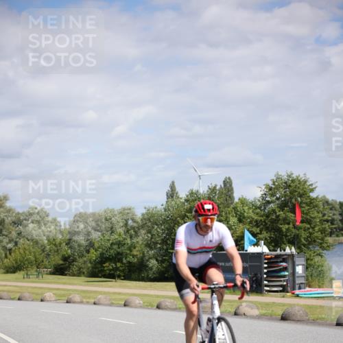 16.06.2024 - 26. Vierlanden-Triathlon Jannik Wohlers http://msf.ph/oto/6294986 16.06.2024 11:37:01 Radfahren 40, 42, 113, 131, 173, 231, 250, 262 meine-sportfotos.de