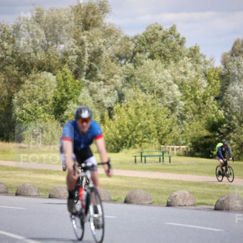 16.06.2024 - 26. Vierlanden-Triathlon Jannik Wohlers http://msf.ph/oto/6295100 16.06.2024 11:37:21 Radfahren 6, 50, 133, 294, 352 meine-sportfotos.de