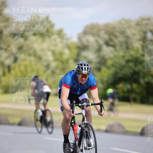 16.06.2024 - 26. Vierlanden-Triathlon Jannik Wohlers http://msf.ph/oto/6295184 16.06.2024 11:37:22 Radfahren 6, 50, 133, 294, 310, 352 meine-sportfotos.de