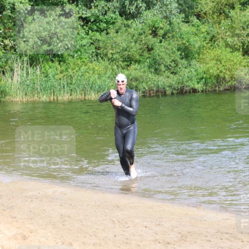 16.06.2024 - 26. Vierlanden-Triathlon Strokosch-Dieckow http://msf.ph/oto/6295234 16.06.2024 09:39:14 Schwimmen 26, 31, 57, 69, 83, 90, 164, 26, 31, 57, 69, 83, 90, 164 meine-sportfotos.de