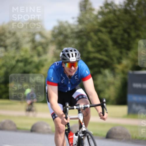 16.06.2024 - 26. Vierlanden-Triathlon Jannik Wohlers http://msf.ph/oto/6295235 16.06.2024 11:37:23 Radfahren 6, 50, 133, 233, 294, 310, 335, 352 meine-sportfotos.de