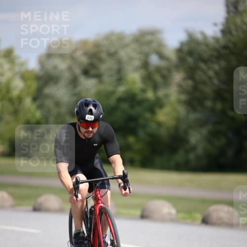 16.06.2024 - 26. Vierlanden-Triathlon Jannik Wohlers http://msf.ph/oto/6295277 16.06.2024 11:37:25 Radfahren 6, 50, 133, 233, 294, 310, 335 meine-sportfotos.de