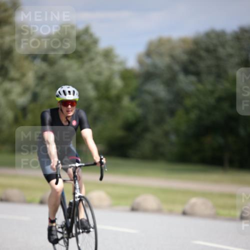 16.06.2024 - 26. Vierlanden-Triathlon Jannik Wohlers http://msf.ph/oto/6295442 16.06.2024 11:37:27 Radfahren 6, 133, 233, 265, 294, 310, 326, 335 meine-sportfotos.de