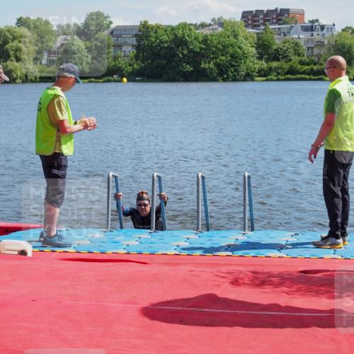 16.06.2024 - 7 Türme Triathlon KatJ http://msf.ph/oto/6295538 16.06.2024 11:06:16 Schwimmen  meine-sportfotos.de