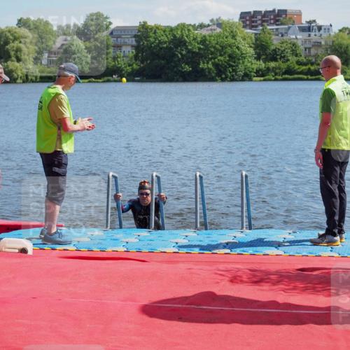 16.06.2024 - 7 Türme Triathlon KatJ http://msf.ph/oto/6295542 16.06.2024 11:06:16 Schwimmen  meine-sportfotos.de