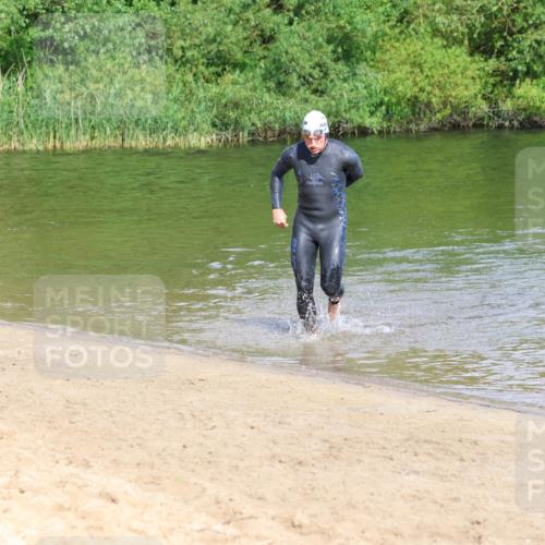 16.06.2024 - 26. Vierlanden-Triathlon Strokosch-Dieckow http://msf.ph/oto/6295559 16.06.2024 09:39:25 Schwimmen 164, 1278, 164, 1278 meine-sportfotos.de