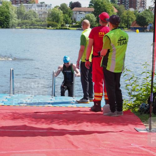 16.06.2024 - 7 Türme Triathlon KatJ http://msf.ph/oto/6295603 16.06.2024 11:07:46 Schwimmen 10, 31 meine-sportfotos.de