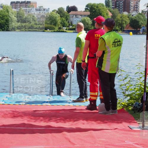 16.06.2024 - 7 Türme Triathlon KatJ http://msf.ph/oto/6295636 16.06.2024 11:07:47 Schwimmen 10, 31 meine-sportfotos.de
