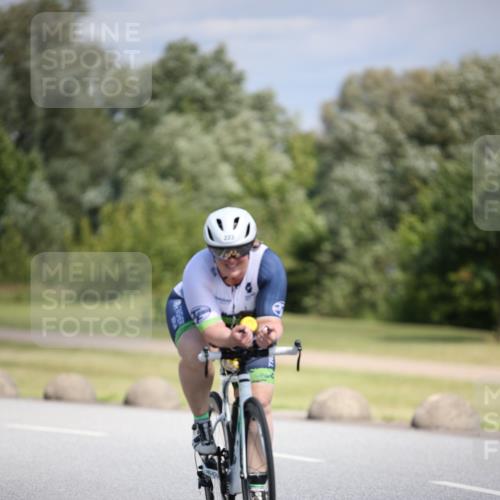 16.06.2024 - 26. Vierlanden-Triathlon Jannik Wohlers http://msf.ph/oto/6295674 16.06.2024 11:37:32 Radfahren 8, 206, 223, 233, 265, 310, 326, 333, 335, 535 meine-sportfotos.de