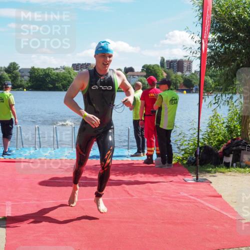 16.06.2024 - 7 Türme Triathlon KatJ http://msf.ph/oto/6295731 16.06.2024 11:07:51 Schwimmen 10, 31 meine-sportfotos.de