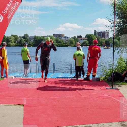 16.06.2024 - 7 Türme Triathlon KatJ http://msf.ph/oto/6295817 16.06.2024 11:08:10 Schwimmen 10, 208, 245 meine-sportfotos.de