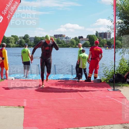 16.06.2024 - 7 Türme Triathlon KatJ http://msf.ph/oto/6295829 16.06.2024 11:08:10 Schwimmen 10, 208, 245 meine-sportfotos.de