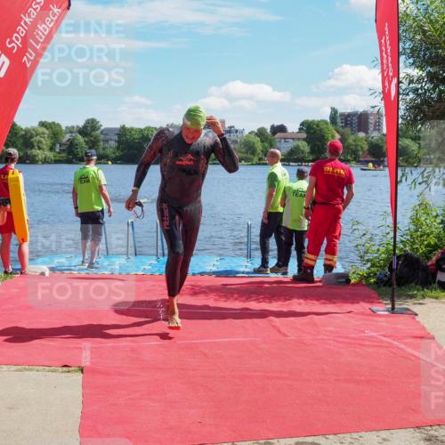 16.06.2024 - 7 Türme Triathlon KatJ http://msf.ph/oto/6295850 16.06.2024 11:08:11 Schwimmen 10, 208, 245 meine-sportfotos.de