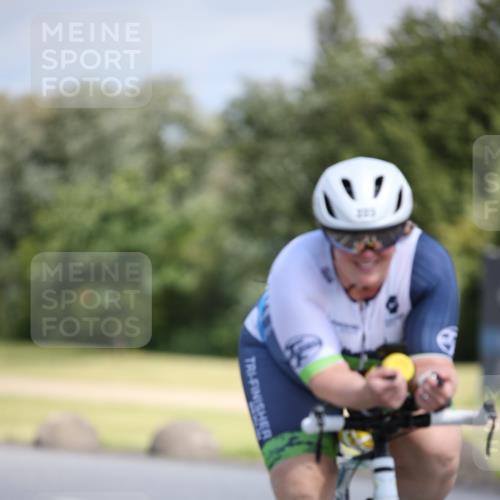 16.06.2024 - 26. Vierlanden-Triathlon Jannik Wohlers http://msf.ph/oto/6295887 16.06.2024 11:37:33 Radfahren 8, 206, 223, 233, 265, 326, 333, 335, 535 meine-sportfotos.de
