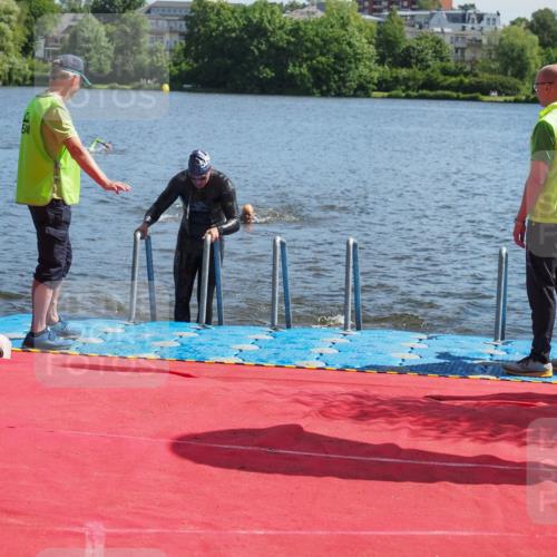 16.06.2024 - 7 Türme Triathlon KatJ http://msf.ph/oto/6295888 16.06.2024 11:08:40 Schwimmen 191, 208, 245 meine-sportfotos.de