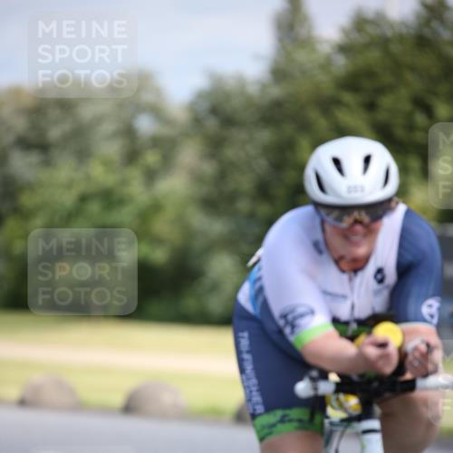 16.06.2024 - 26. Vierlanden-Triathlon Jannik Wohlers http://msf.ph/oto/6295894 16.06.2024 11:37:33 Radfahren 8, 206, 223, 233, 265, 326, 333, 335, 535 meine-sportfotos.de