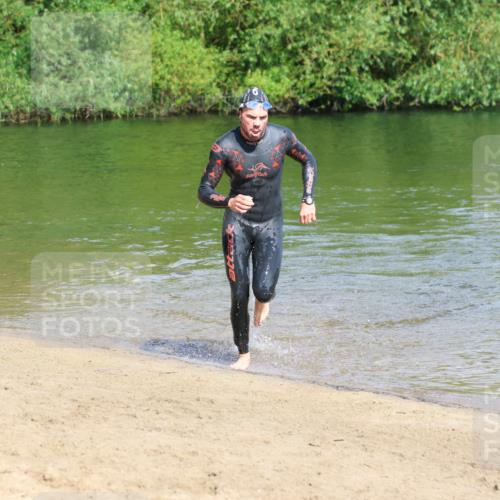 16.06.2024 - 26. Vierlanden-Triathlon Strokosch-Dieckow http://msf.ph/oto/6295919 16.06.2024 09:39:39 Schwimmen 105, 1278, 105, 1278 meine-sportfotos.de