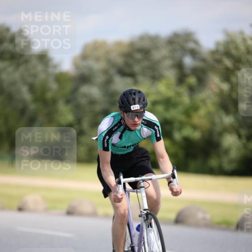 16.06.2024 - 26. Vierlanden-Triathlon Jannik Wohlers http://msf.ph/oto/6295990 16.06.2024 11:37:37 Radfahren 8, 120, 193, 206, 223, 273, 333, 535 meine-sportfotos.de