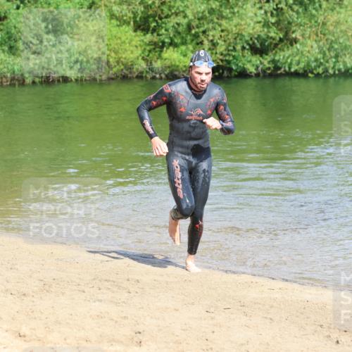 16.06.2024 - 26. Vierlanden-Triathlon Strokosch-Dieckow http://msf.ph/oto/6295991 16.06.2024 09:39:40 Schwimmen 105, 1278, 105, 1278 meine-sportfotos.de