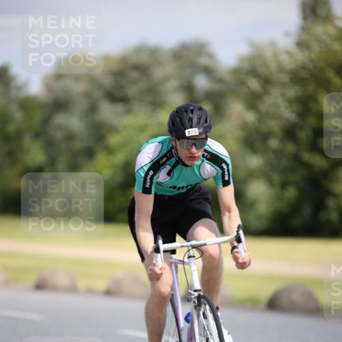 16.06.2024 - 26. Vierlanden-Triathlon Jannik Wohlers http://msf.ph/oto/6296021 16.06.2024 11:37:37 Radfahren 8, 120, 193, 206, 223, 273, 333, 535 meine-sportfotos.de