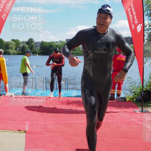 16.06.2024 - 7 Türme Triathlon KatJ http://msf.ph/oto/6296048 16.06.2024 11:08:47 Schwimmen 191, 208, 245 meine-sportfotos.de