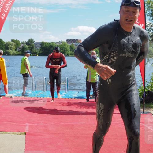 16.06.2024 - 7 Türme Triathlon KatJ http://msf.ph/oto/6296054 16.06.2024 11:08:47 Schwimmen 191, 208, 245 meine-sportfotos.de