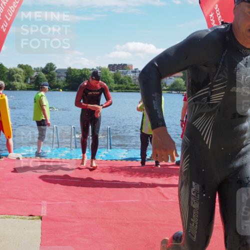 16.06.2024 - 7 Türme Triathlon KatJ http://msf.ph/oto/6296061 16.06.2024 11:08:47 Schwimmen 191, 208, 245 meine-sportfotos.de