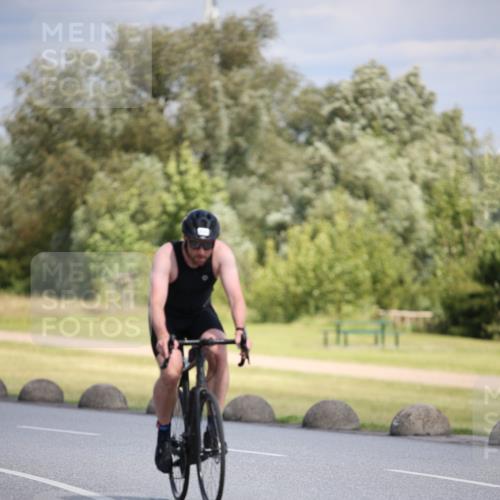 16.06.2024 - 26. Vierlanden-Triathlon Jannik Wohlers http://msf.ph/oto/6296144 16.06.2024 11:37:48 Radfahren 230, 257, 293, 406 meine-sportfotos.de