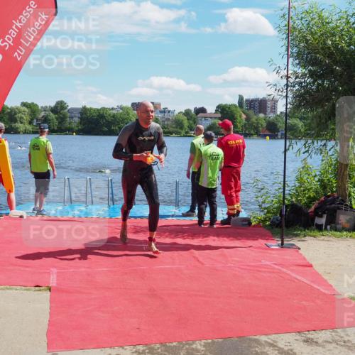 16.06.2024 - 7 Türme Triathlon KatJ http://msf.ph/oto/6296152 16.06.2024 11:09:00 Schwimmen 191 meine-sportfotos.de