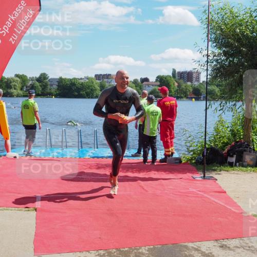 16.06.2024 - 7 Türme Triathlon KatJ http://msf.ph/oto/6296161 16.06.2024 11:09:01 Schwimmen 191 meine-sportfotos.de