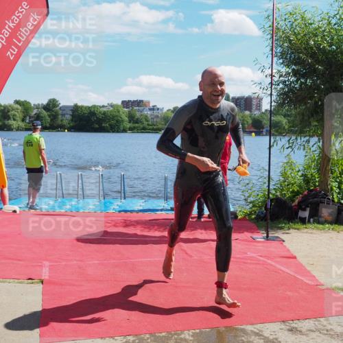 16.06.2024 - 7 Türme Triathlon KatJ http://msf.ph/oto/6296179 16.06.2024 11:09:01 Schwimmen 191 meine-sportfotos.de
