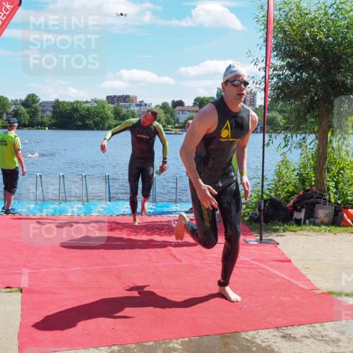 16.06.2024 - 7 Türme Triathlon KatJ http://msf.ph/oto/6296303 16.06.2024 11:09:22 Schwimmen 202 meine-sportfotos.de