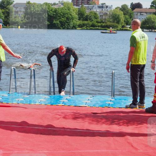 16.06.2024 - 7 Türme Triathlon KatJ http://msf.ph/oto/6296394 16.06.2024 11:09:51 Schwimmen 15, 16, 47, 201, 202 meine-sportfotos.de